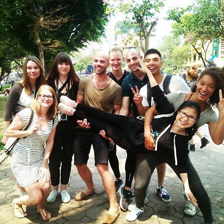 Republik Backpackers Hostel Hanoi Luaran gambar