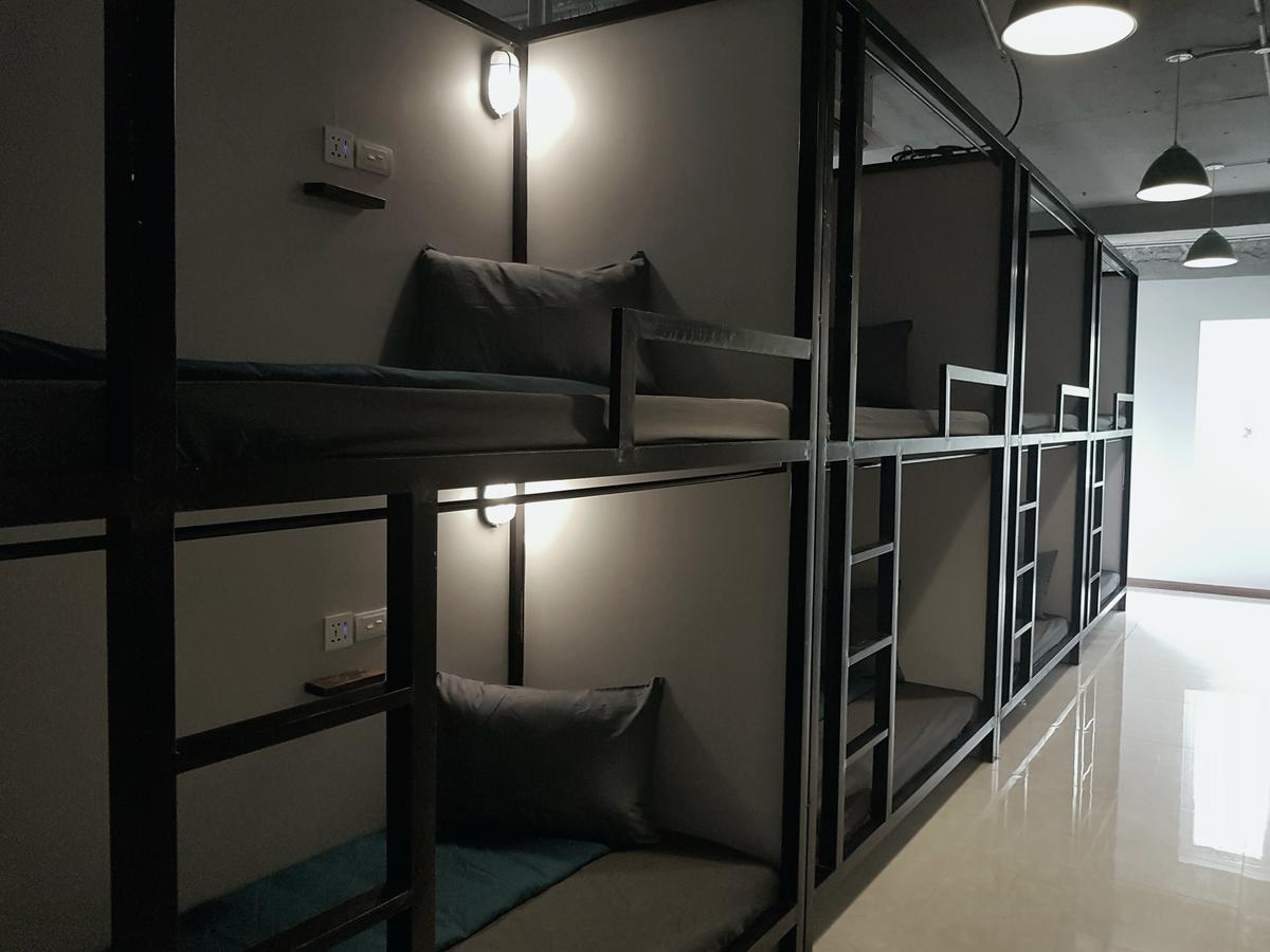 Republik Backpackers Hostel Hanoi Luaran gambar