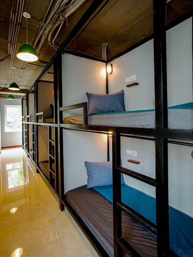 Republik Backpackers Hostel Hanoi Luaran gambar